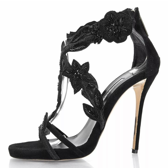 Oscar de la Renta Shoes - *LUXURY PARTY HOST PICK* OSCAR DE LA RENTA Heels